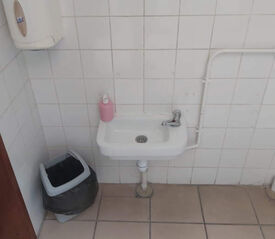 Toilettes école