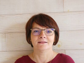 Cathy Gustin (c'est son nom de plume).